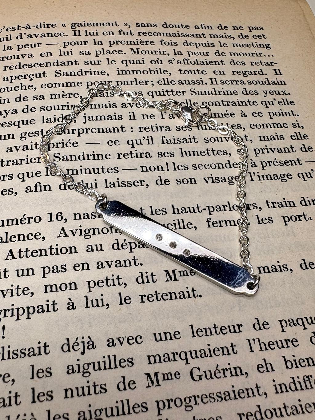 Bracelet "An open ending"